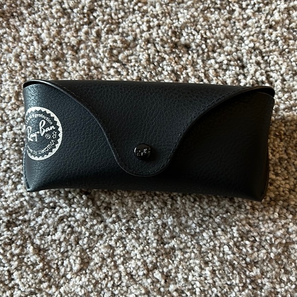 Ray-Ban Accessories - Ray-Ban Sunglass Case